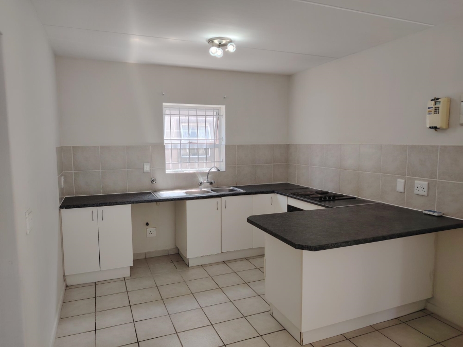 2 Bedroom Property for Sale in Vasco Estate Western Cape